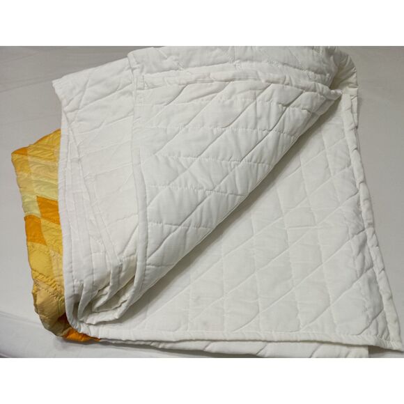 Vintage Quilt - Yellow / White - Lone Star 8 Point Patchwork Quilt- Twin Size - Picture 5 of 6